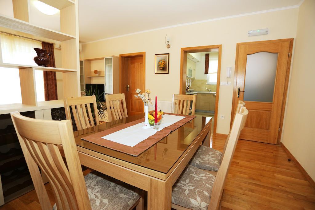 Apartments Ivana - Iva Zadar Ruang foto